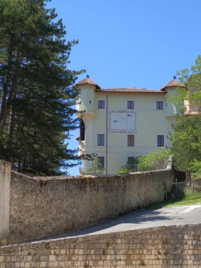 Bed and Breakfast Casa Fra Ambrogio Pizzoli Zewnętrze zdjęcie