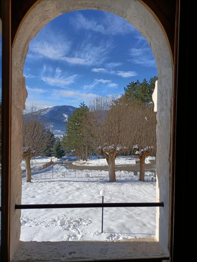 Bed and Breakfast Casa Fra Ambrogio Pizzoli Zewnętrze zdjęcie