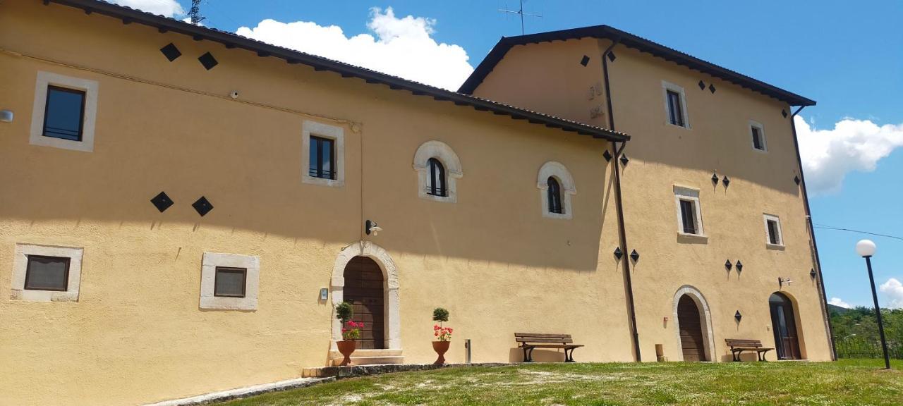 Bed and Breakfast Casa Fra Ambrogio Pizzoli Zewnętrze zdjęcie