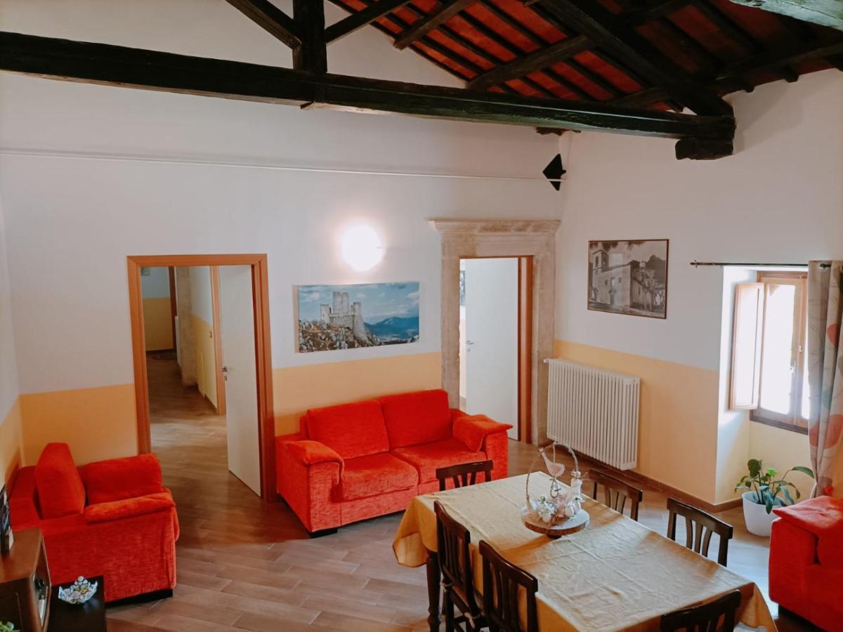 Bed and Breakfast Casa Fra Ambrogio Pizzoli Zewnętrze zdjęcie